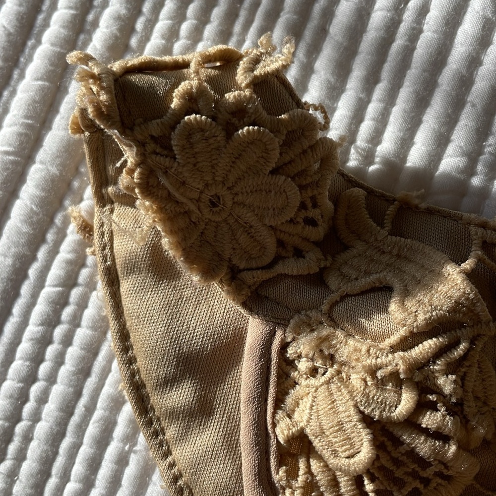 Papaya lace top Sz S - Picture 5 of 8
